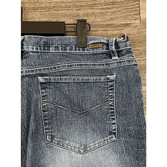 Gloria Vanderbilt Jeans Blue Bootcut Jeans Size 16P Mid Rise Denim Pockets - Picture 4 of 10